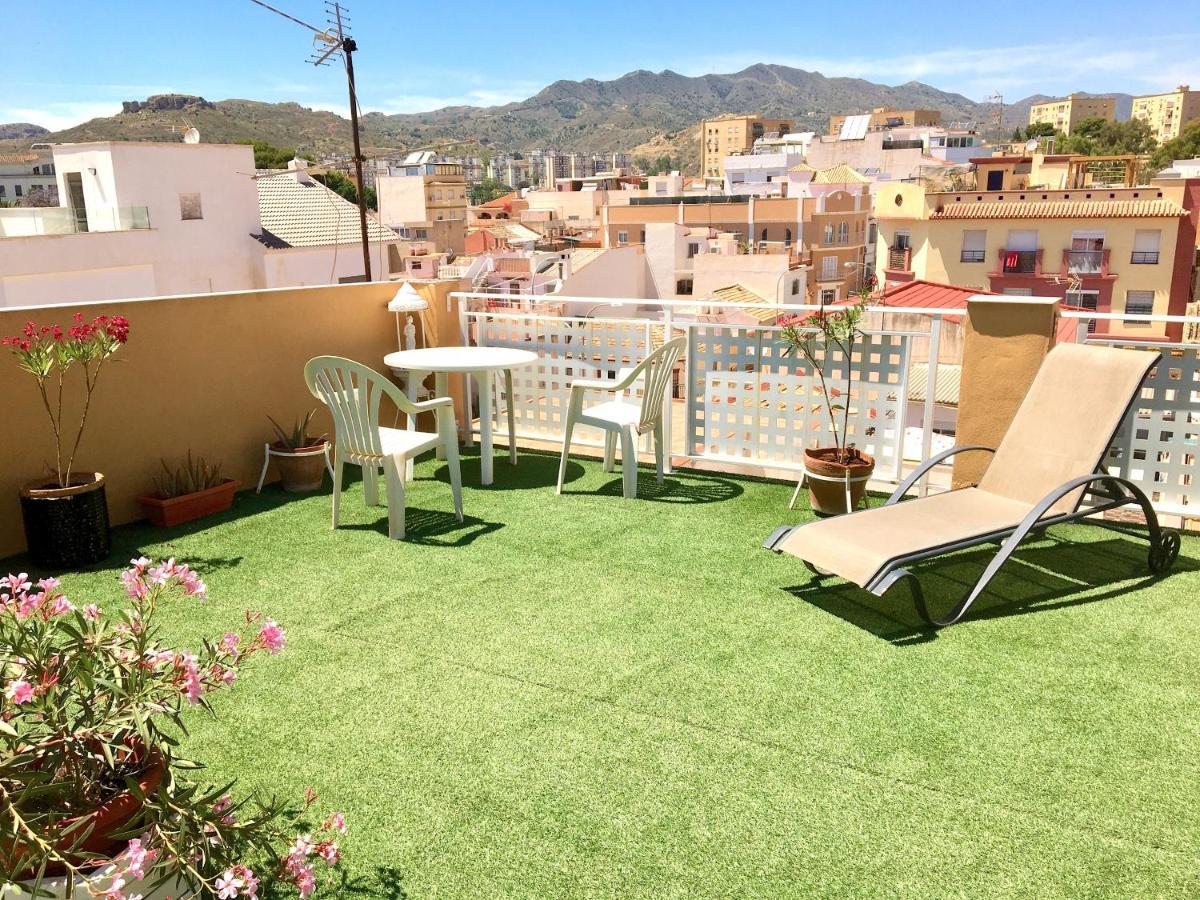 Room With Single Bed In Typical Townhouse With Rooftop Terrace Malaga Ngoại thất bức ảnh